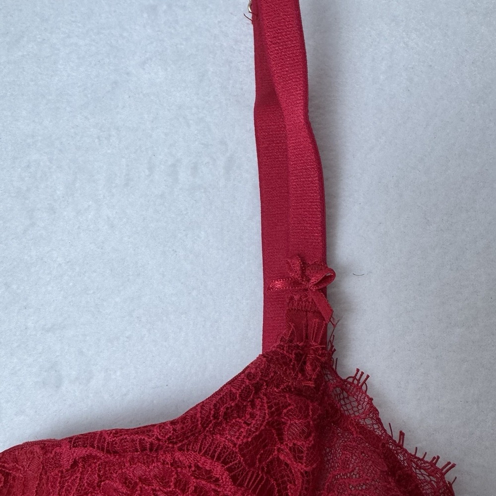 Victoria's Secret Dream Angels Push Up Without Padding Red Lace 36D Adjustable - Picture 5 of 10